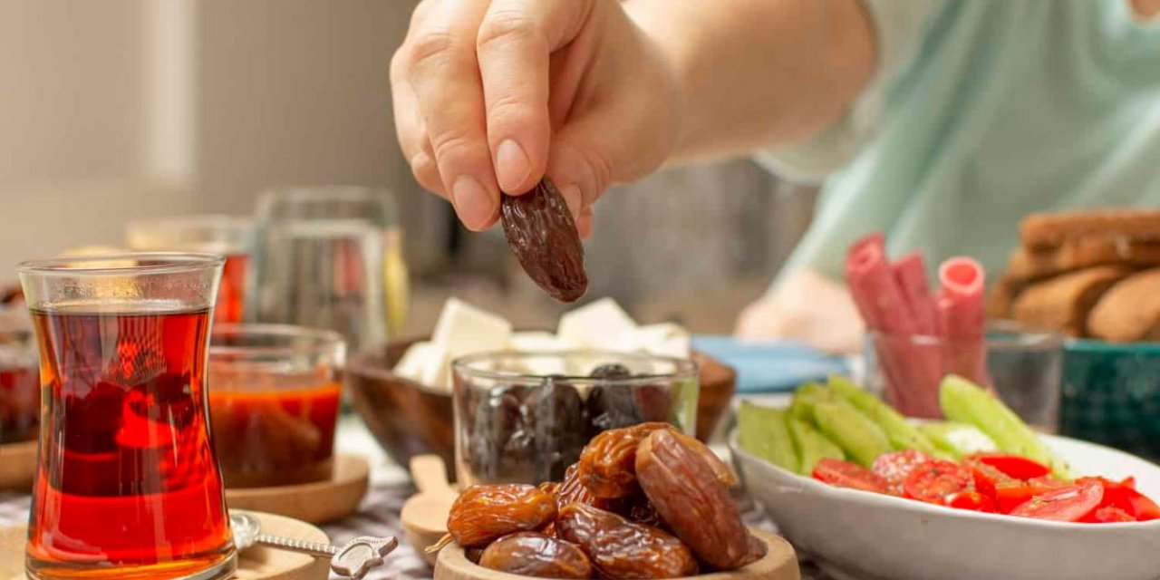 Crohn ve ülseratif kolit hastaları Ramazan’da nasıl beslenmeli?