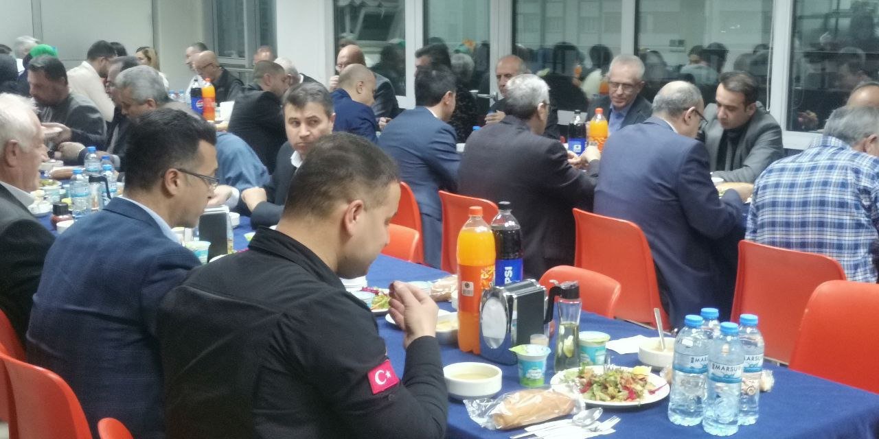 Tapu ve Kadastro Çalışanları Bir Araya Geldi 