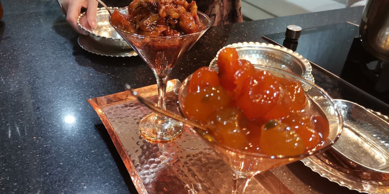 Kahramanmaraşlı Kadınların Geleneksel Lezzeti: Cevizli İncir Reçeli 