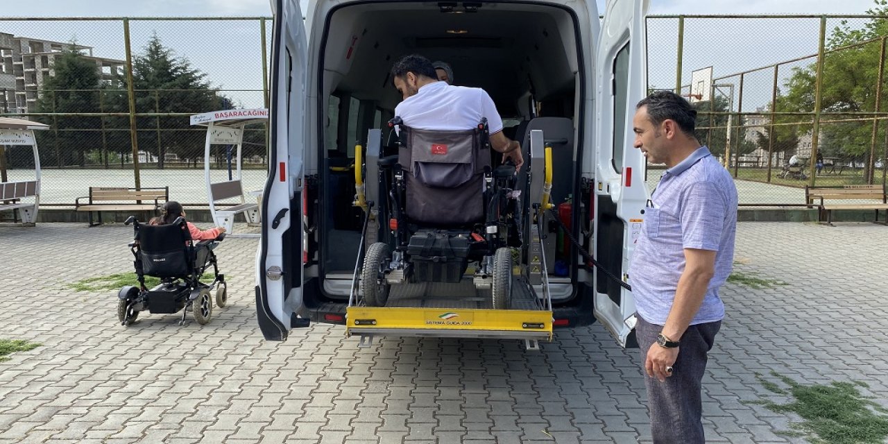 Sınav Gününde Özel Gereksinimli Vatandaşlara destek!