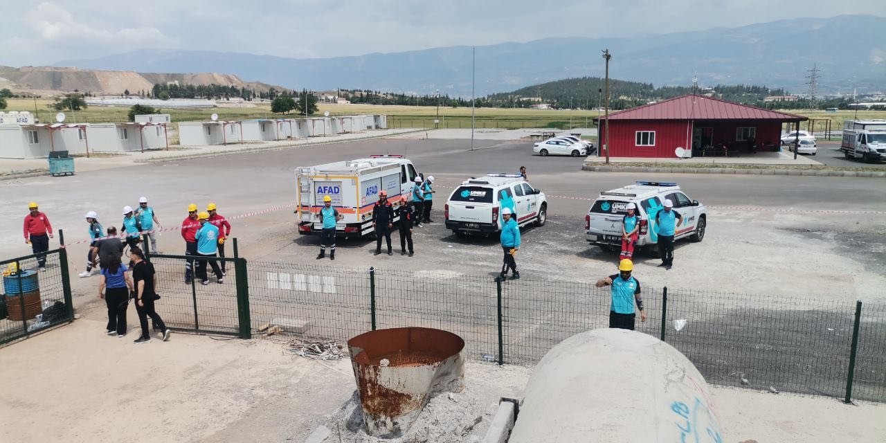 AFAD Ve UMKE Ekiplerinden Deprem Tatbikatı