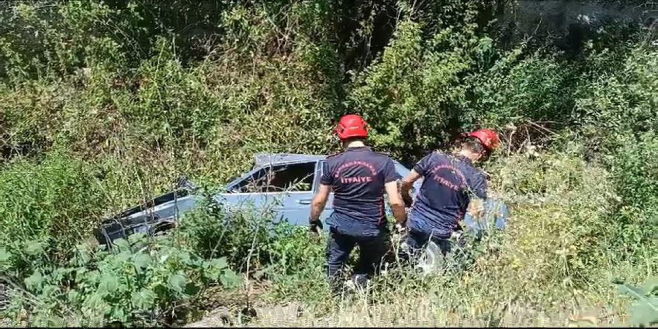 Kahramanmaraş’ta otomobil şarampole devrildi: 2 yaralı 