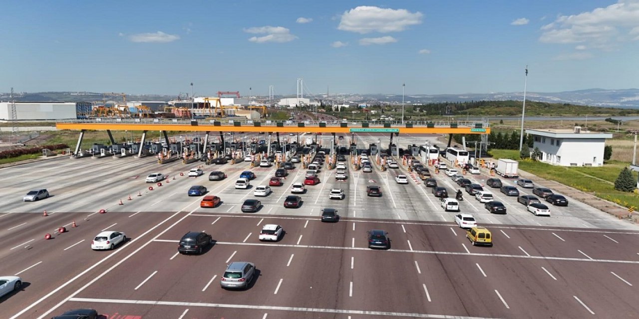 Otoyollardan 21 Milyon 67 Bin 377 Araç Geçti…