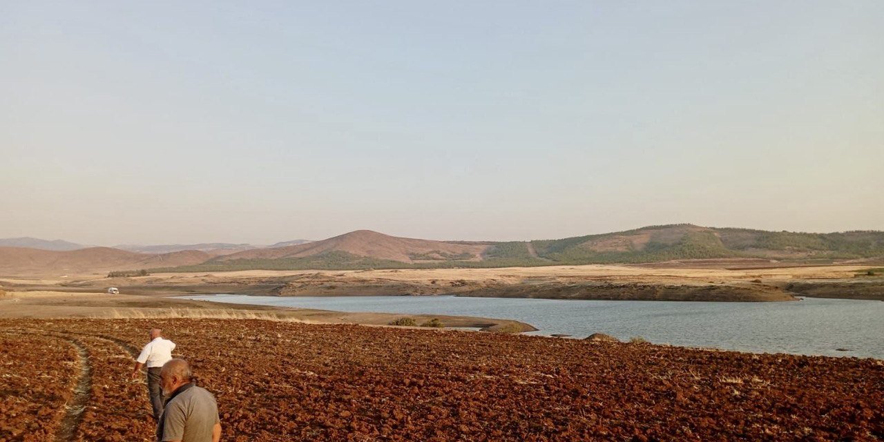 Türkoğlu’nda baba-kız gölette boğuldu 