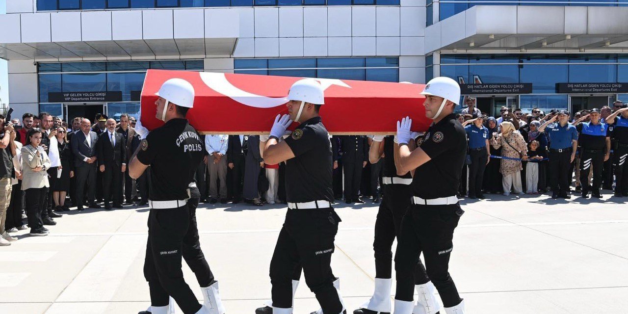 Şehit Polis Memuru Peksoy, Kahramanmaraş'ta Son Yolculuğuna Uğurlandı