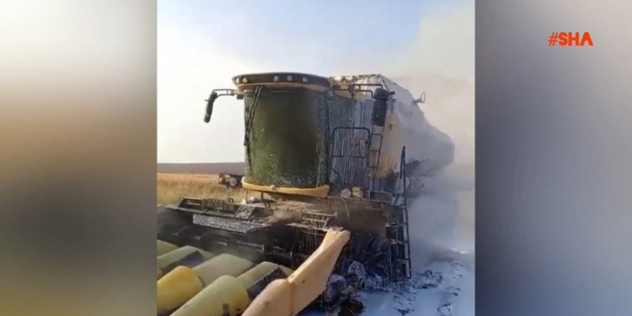Pazarcık’ta hasat sırasında alev alan biçerdöver kül oldu 