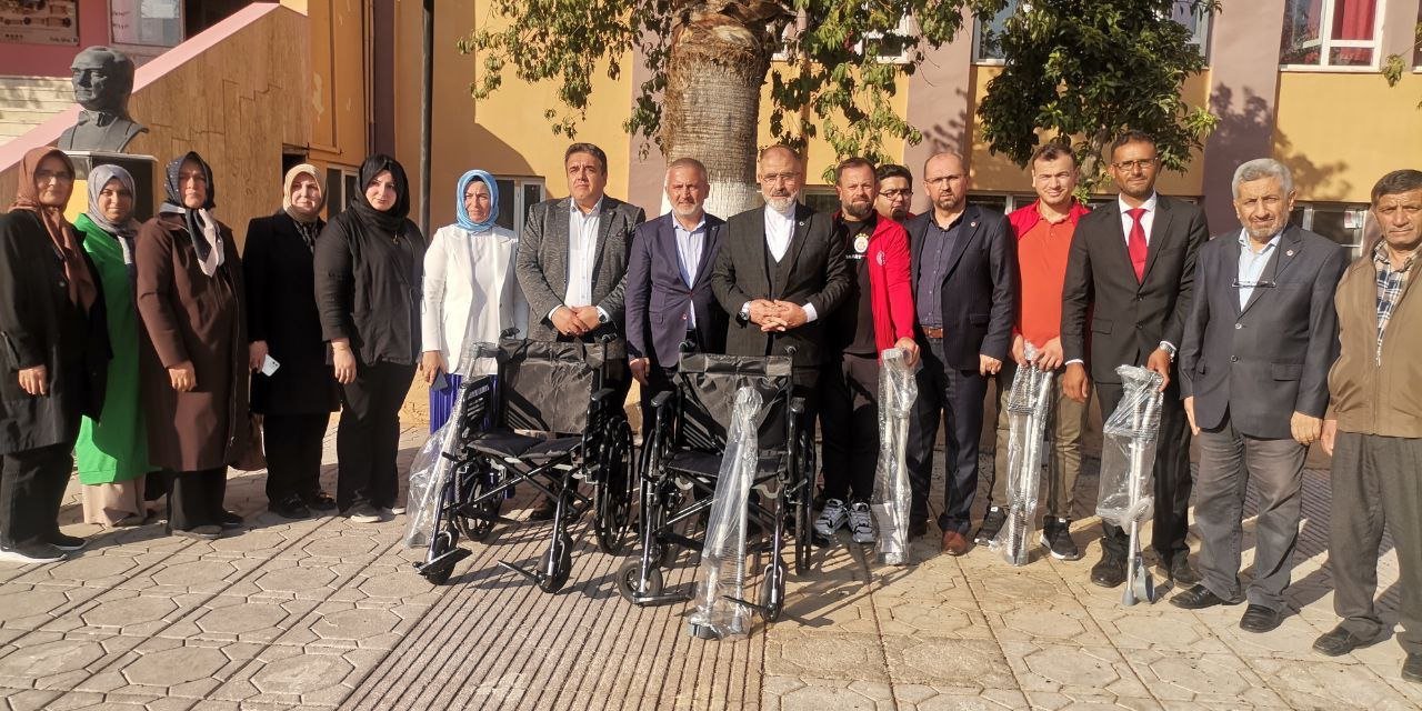 Kahramanmaraş’taki Depremzedelere Tekerlekli Sandalye Desteği Sağlandı