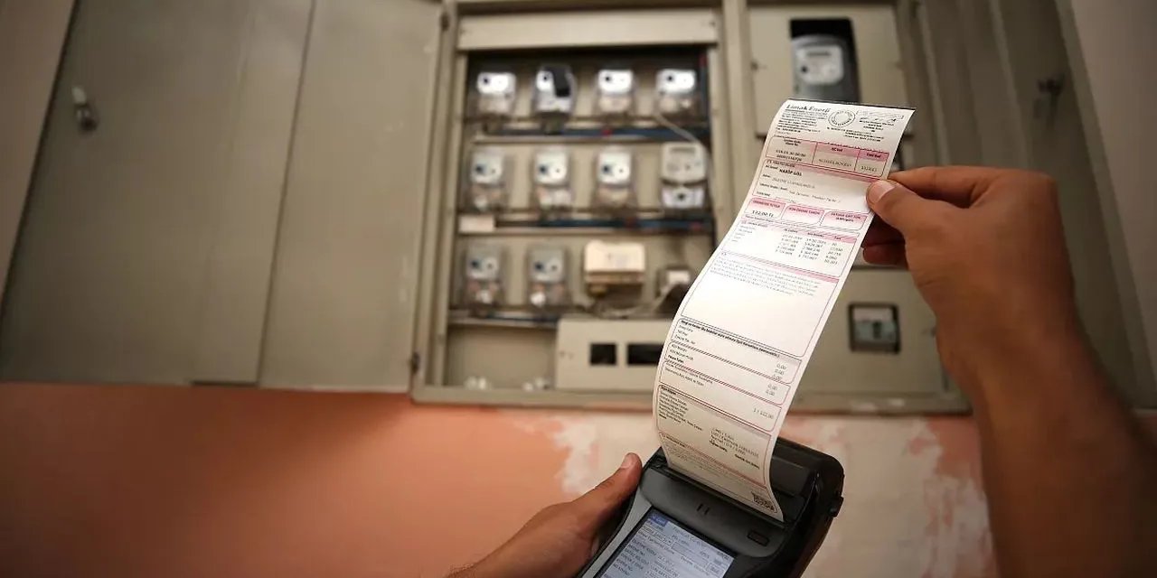 Elektriğe Gizli Zam mı Yapıldı? Yeni Düzenlemeyle Neler Değişecek?