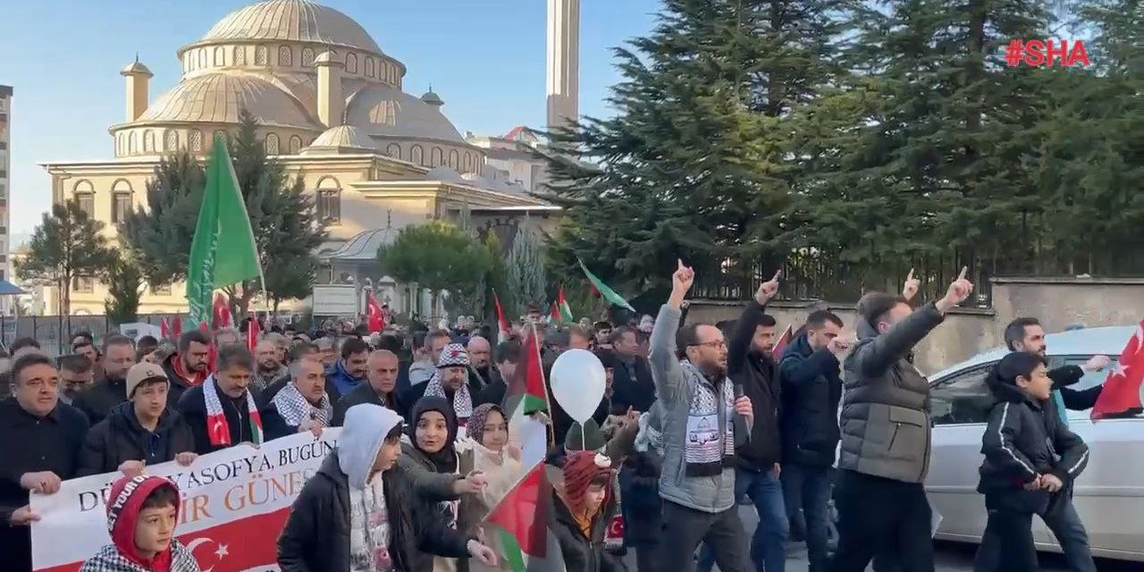Kahramanmaraş'ta Gazze İçin Yürüyüş ve Miting Düzenlendi 