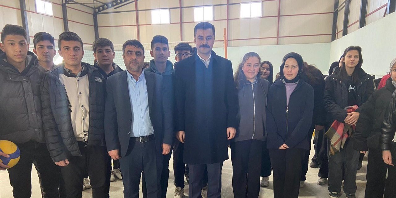 Göksun Kaymakamı Duman, öğrencilerle bir araya geldi