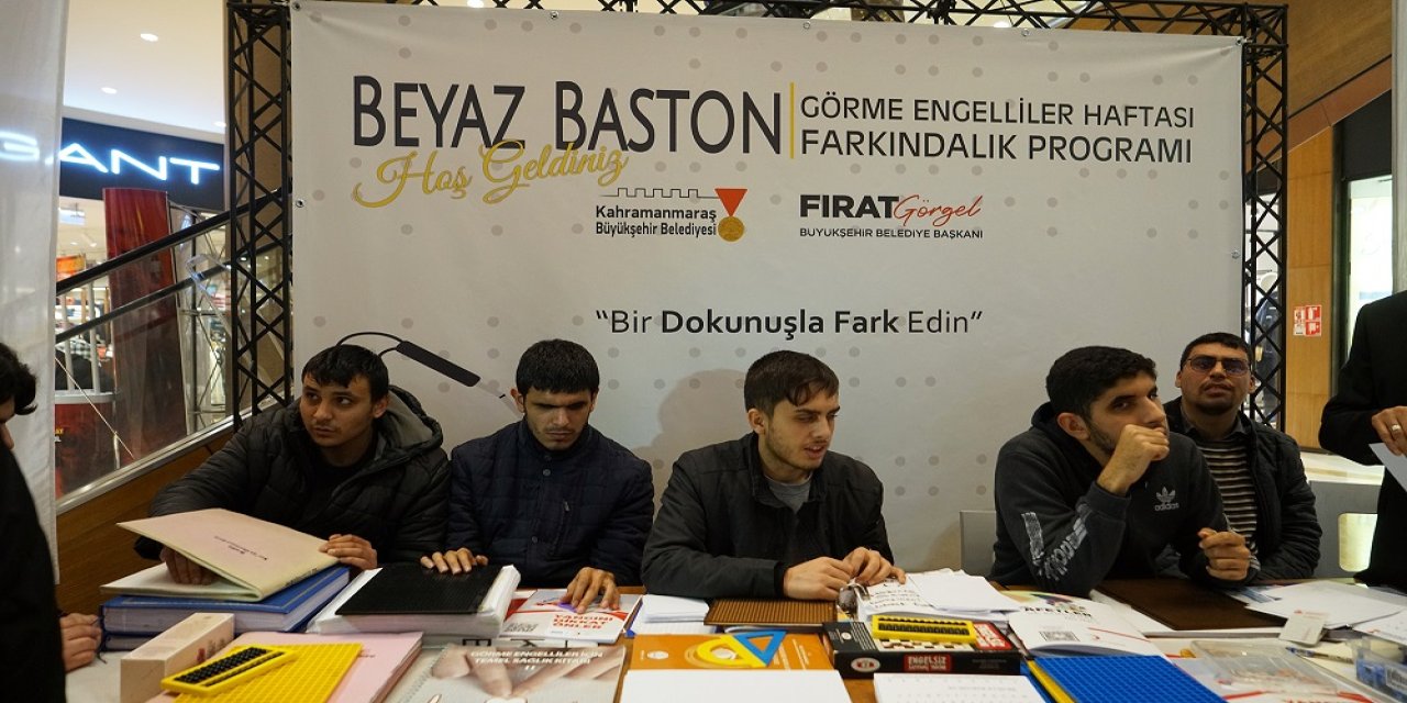 Engelleri Aştılar: "Bir Dokunuşla Fark Edin" Etkinliği Büyük Beğeni Topladı