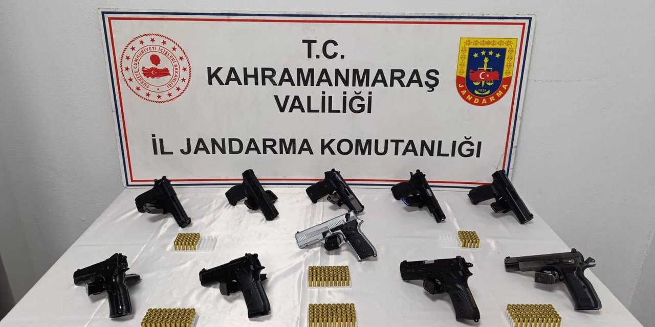 Elbistan’da Ruhsatsız Silah Operasyonu: 10 Şüpheli Gözaltında