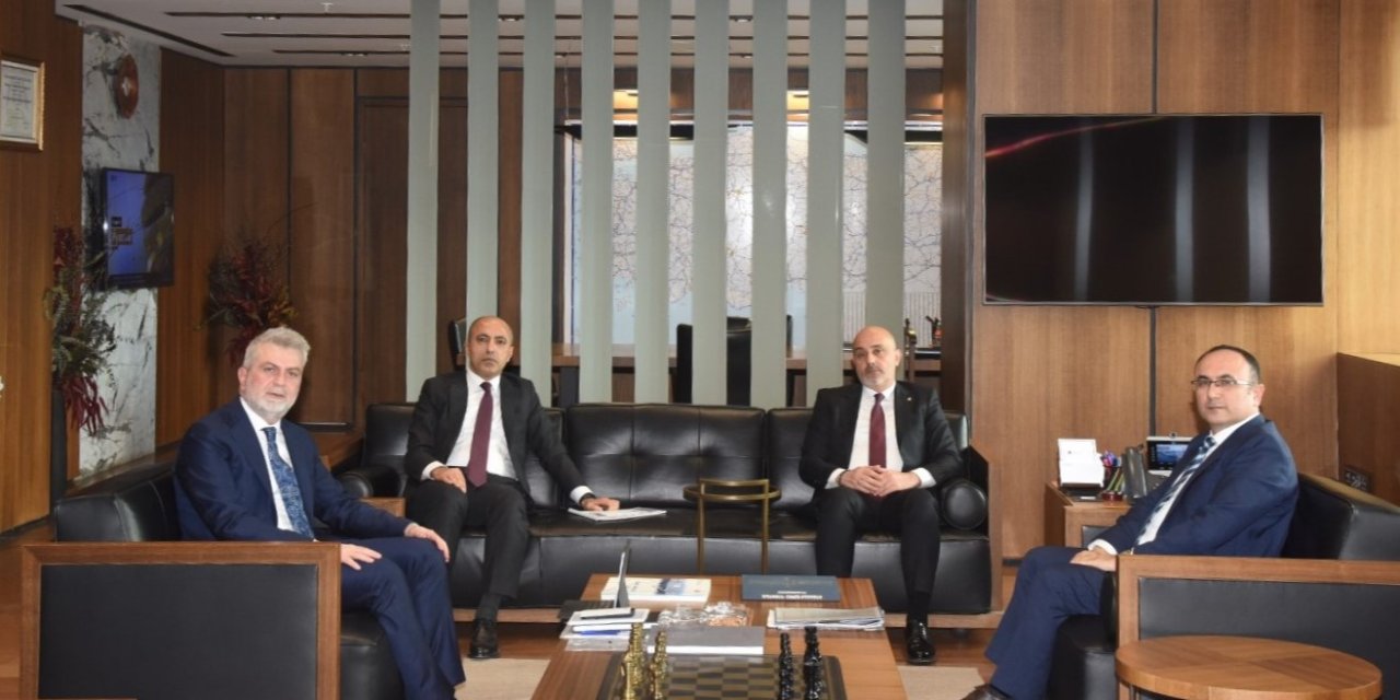 Başkan Görgel, Karayolları Genel Müdürü Gülşen'le Görüştü!