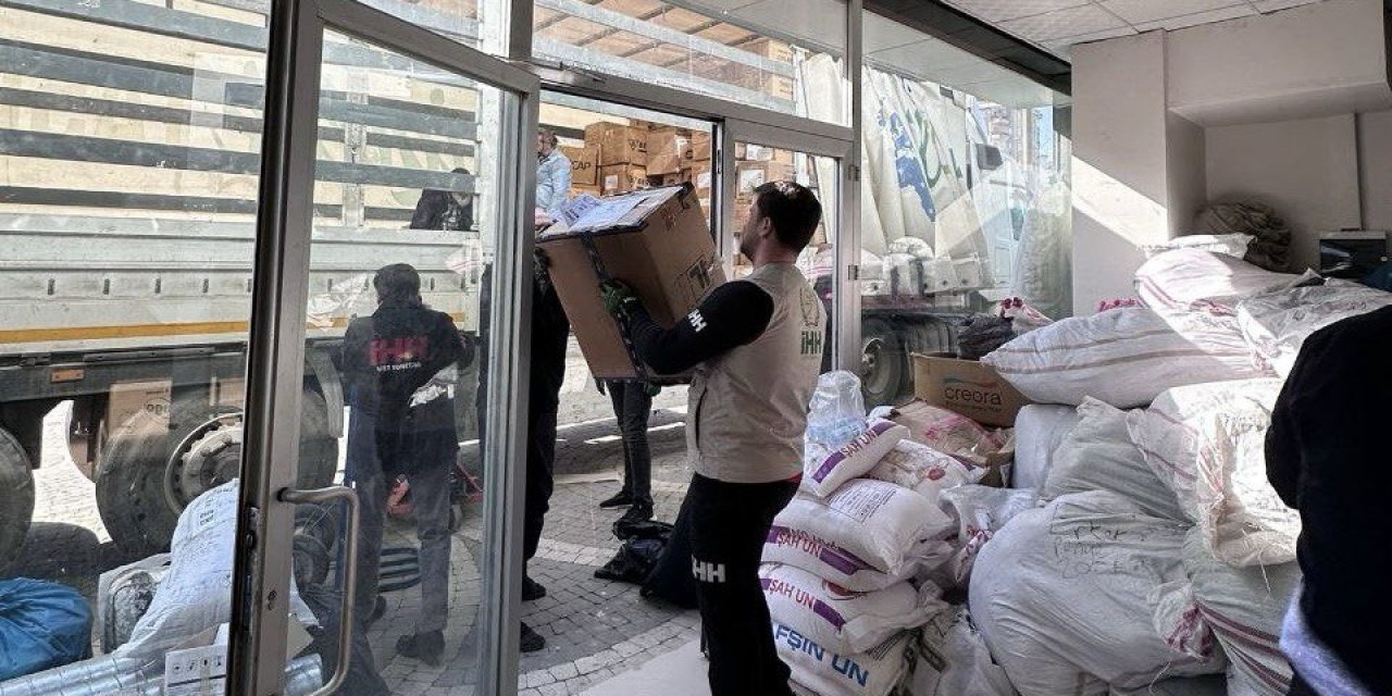 İHH'dan Savaş Bölgesine İnsani Yardım