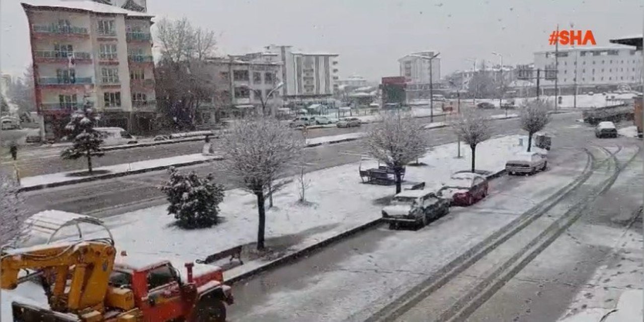 Kahramanmaraş'ta kar yağışı etkili oldu