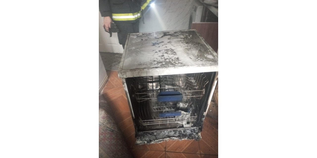 Kahramanmaraş’ta bulaşık makinesi az kalsın ev yakıyordu!