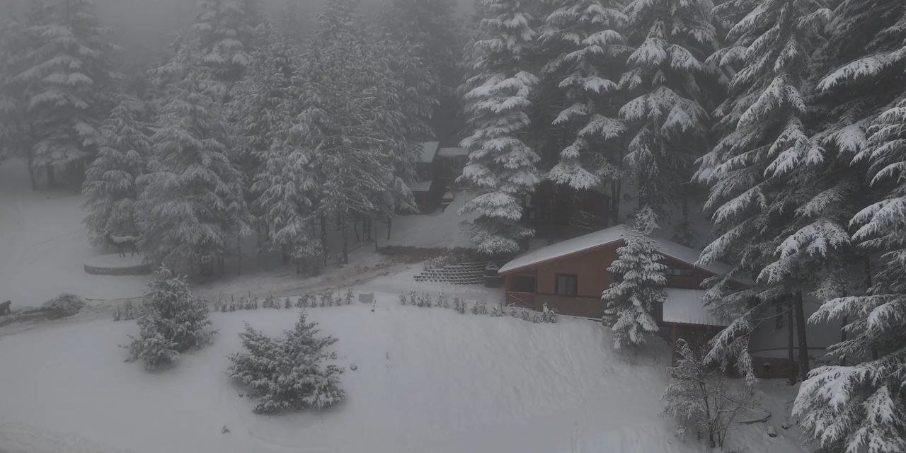 Kahramanmaraş’ta Kar ve Sis Kartpostallık Manzara Oluşturdu 