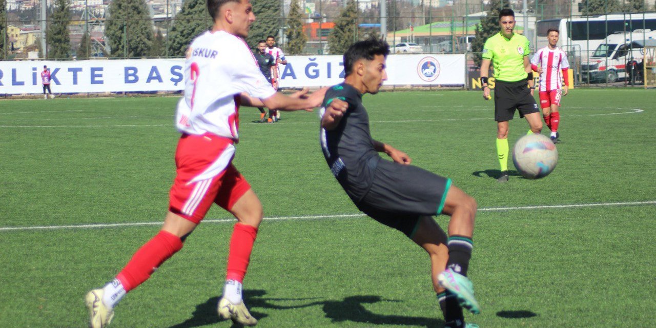 İstiklalspor, Denizlispor ile 2-2 berabere kaldı