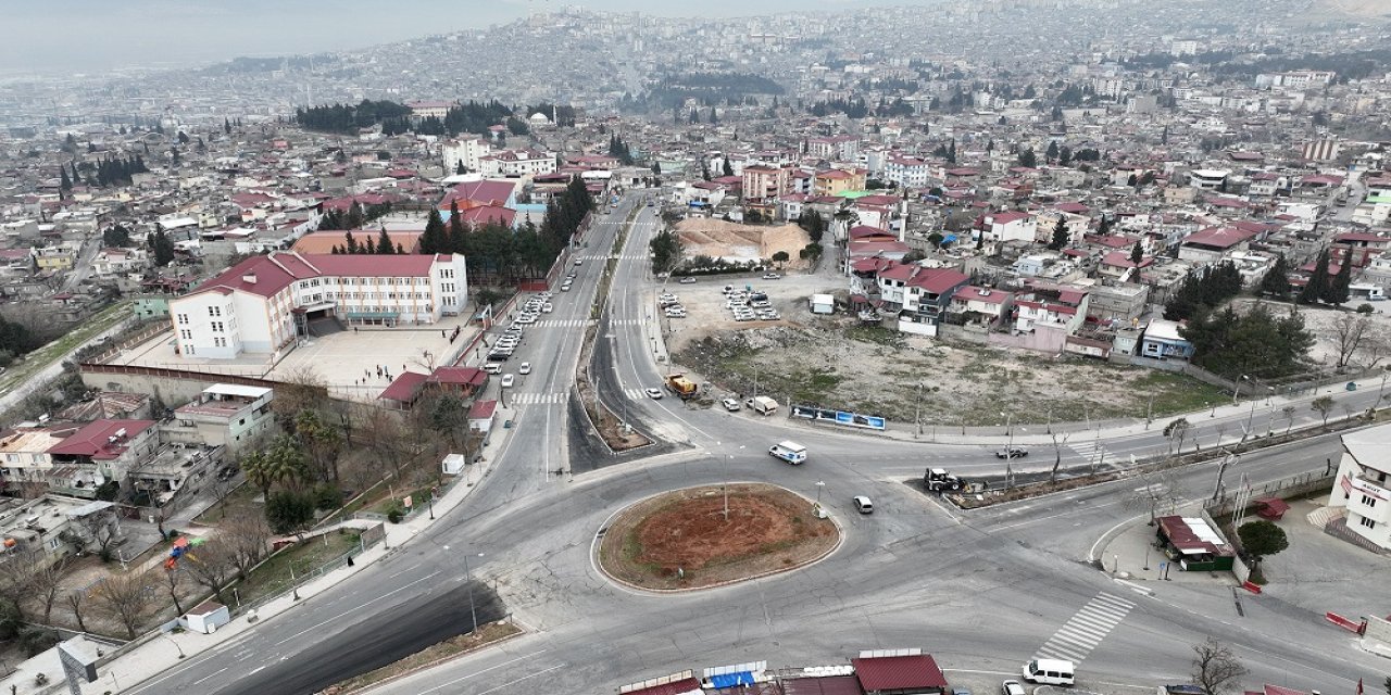 Sütçü İmam Kavşağı Yenileniyor...