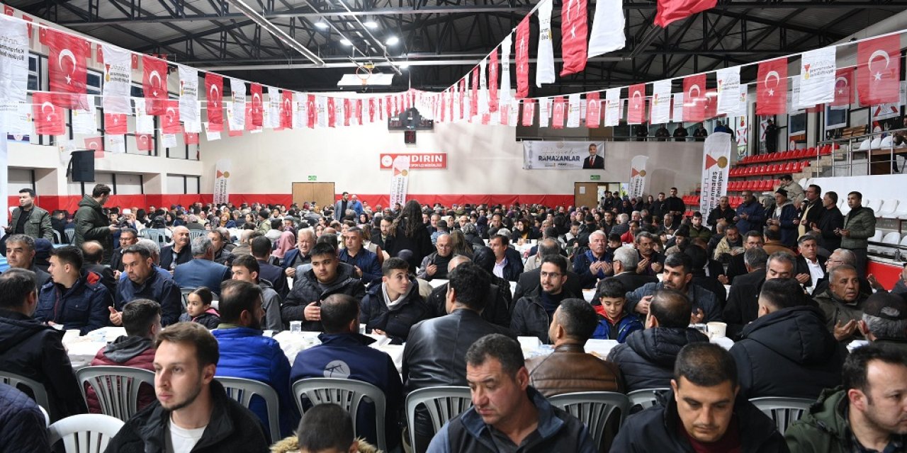 Andırınlılar Büyükşehir’in İftar Sofrasında Buluştu!