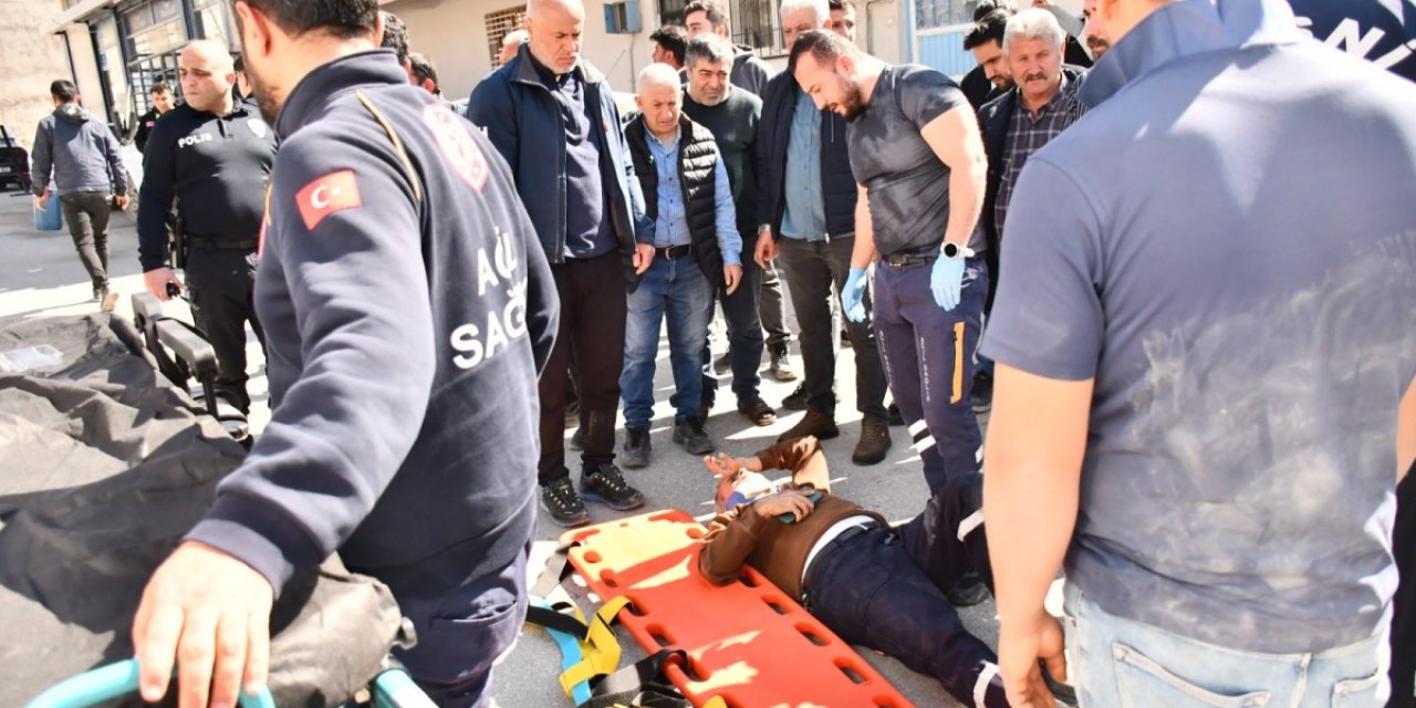 Adıyaman’da İki Ayrı Kazada 10 Kişi Yaralandı