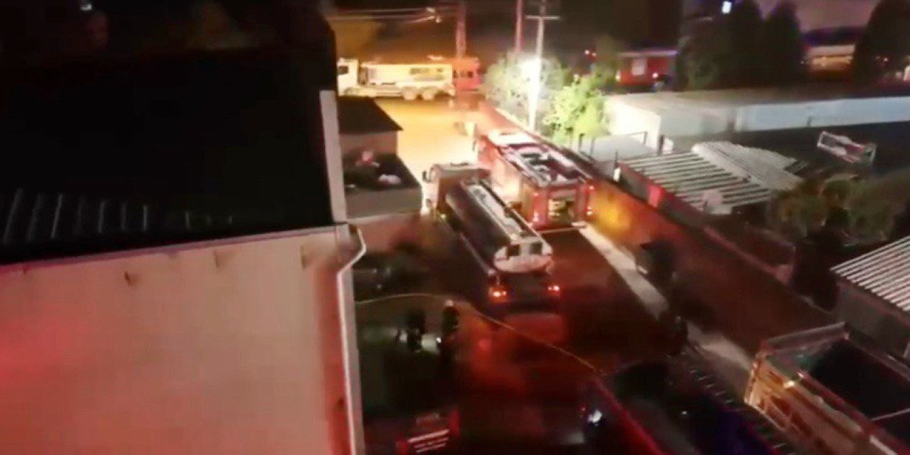 Kahramanmaraş'ta Bakır Fabrikasında Yangın Çıktı