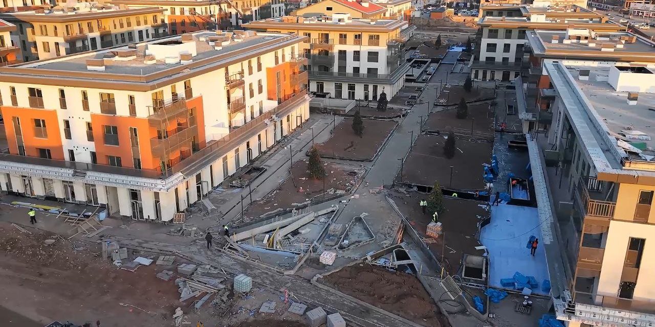 Kahramanmaraş’ta deprem konutları ve işyerlerinde son durum  