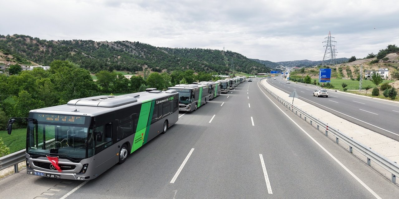 13 Yeni Hibrit Otobüs Yola Çıktı