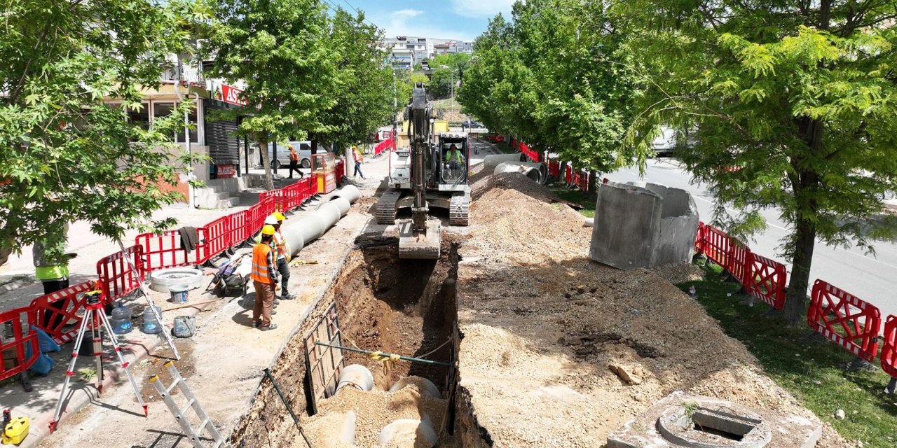 Dulkadiroğlu’nda Yeni Altyapı Hatlarının İmalatı Devam Ediyor