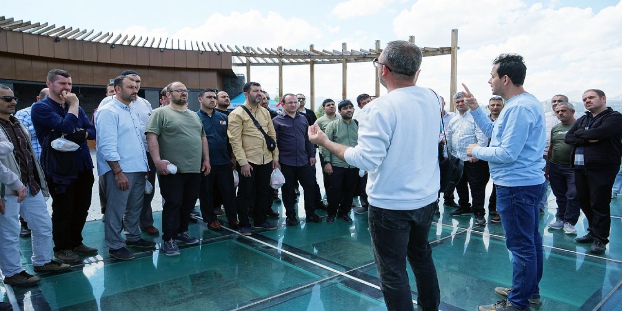 İşitme Engelli Vatandaşlar, Kahramanmaraş'ın Güzelliklerine Hayran Kaldı