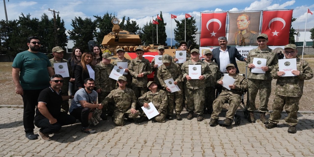 Onikişubat Belediyesi’nden anlamlı asker uğurlaması