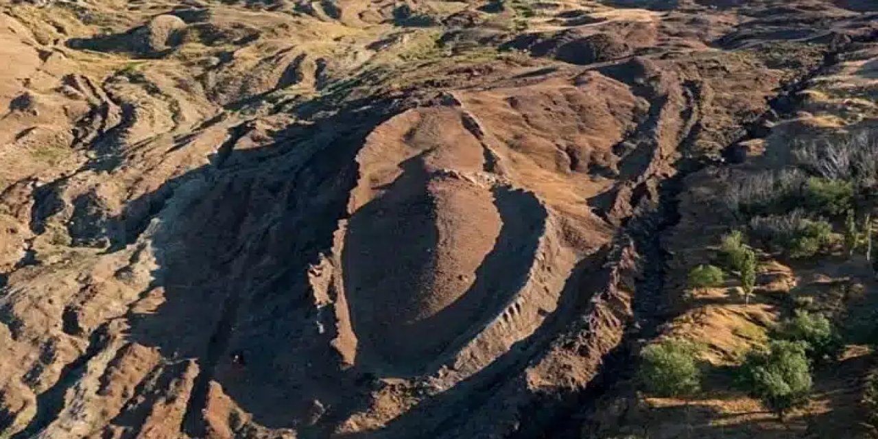 Nuh’un Gemisi İzleri Ağrı Dağı’nda mı?
