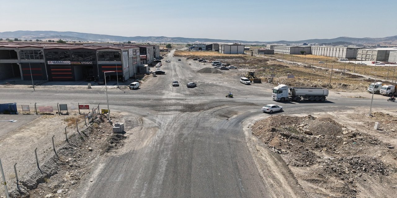 Yeni Sanayi Sitesi’nde Yol Çalışmaları Etaplar Halinde Sürüyor