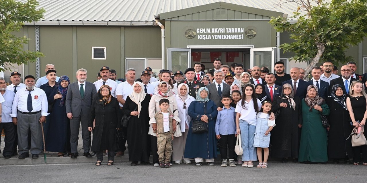 Kahramanmaraş’ta Kara Kuvvetleri Komutanlığının Kuruluş Yıl Dönümü Kutlandı
