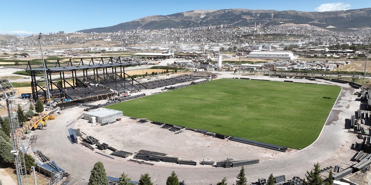 Kahramanmaraş’a Modern Futbol Sahası Müjdesi