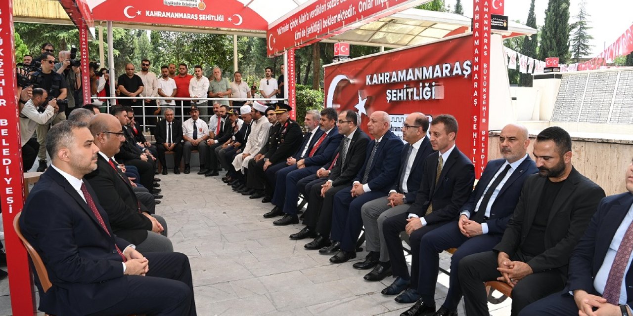 Aziz Şehitler, Demokrasi ve Milli Birlik Günü’nde Dualarla Anıldı