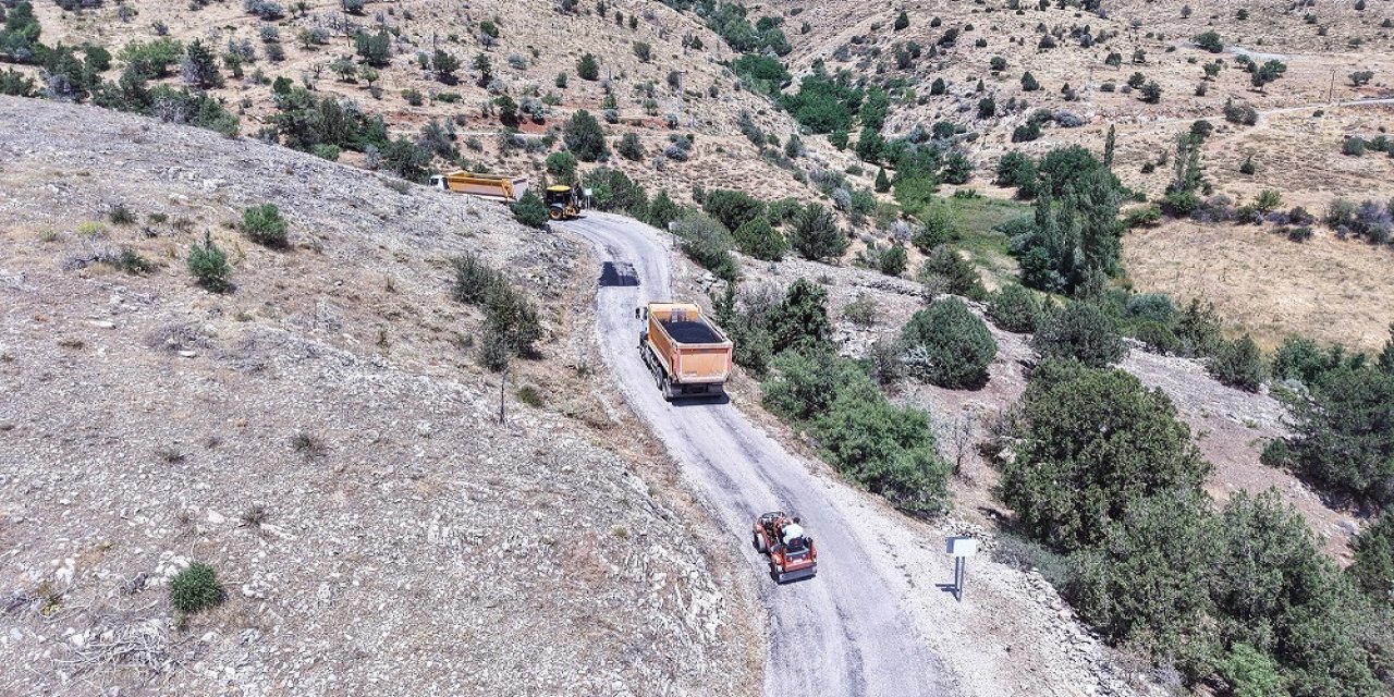 Afşin’de Bir Grup Yolu Daha Yapılıyor…