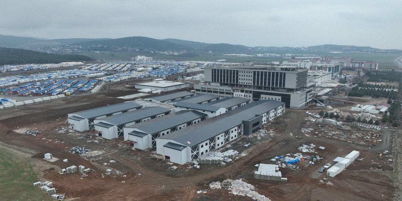 600 Yataklı Ferhuş Sağlık Kompleksi’nde Önemli Aşama Kat Edildi