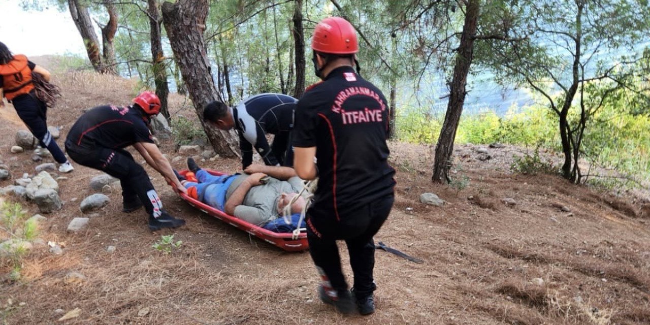 Kahramanmaraş’ta ayağı kırılan vatandaş için itfaiye ekipleri seferber oldu