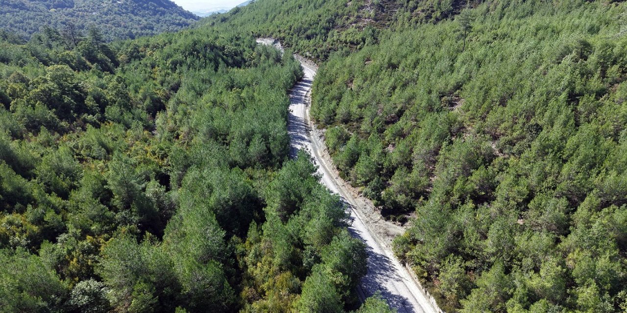 Andırın Camuzluk Yolu Yenilendi