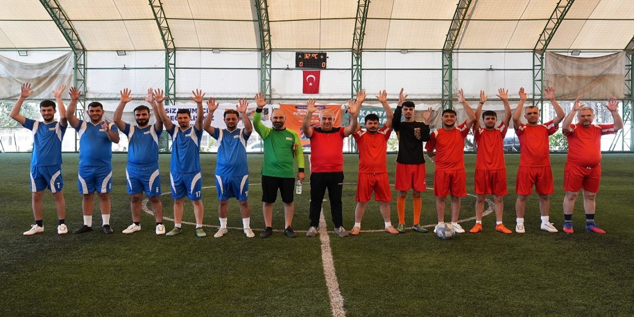 Kahramanmaraş’ta Engelleri Aşan Futbol Turnuvası