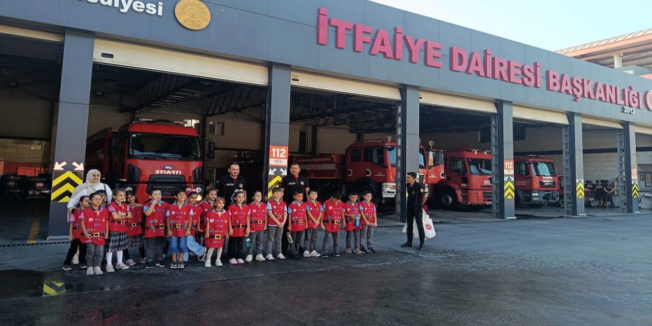 Çocuklar İtfaiyeciliği Yerinde Öğrendi