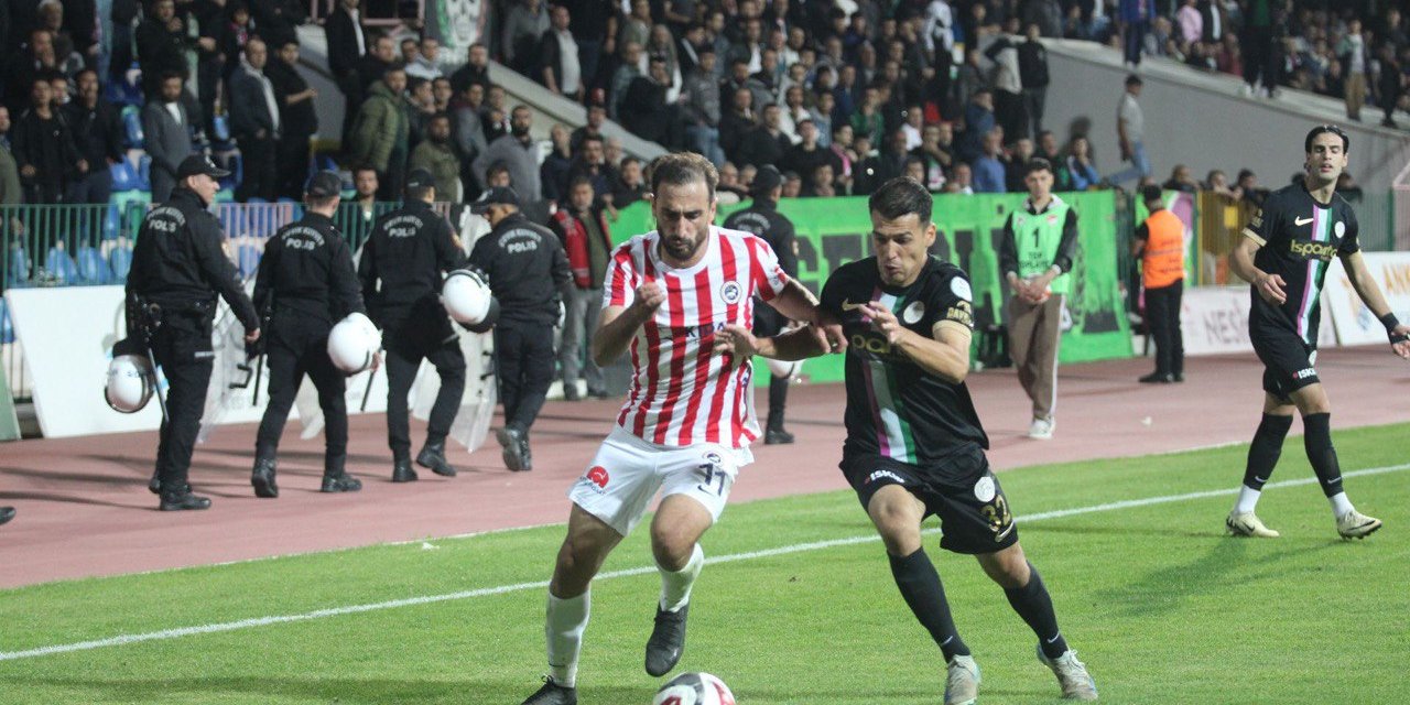 İstiklalspor deplasmandan 1 puanla döndü
