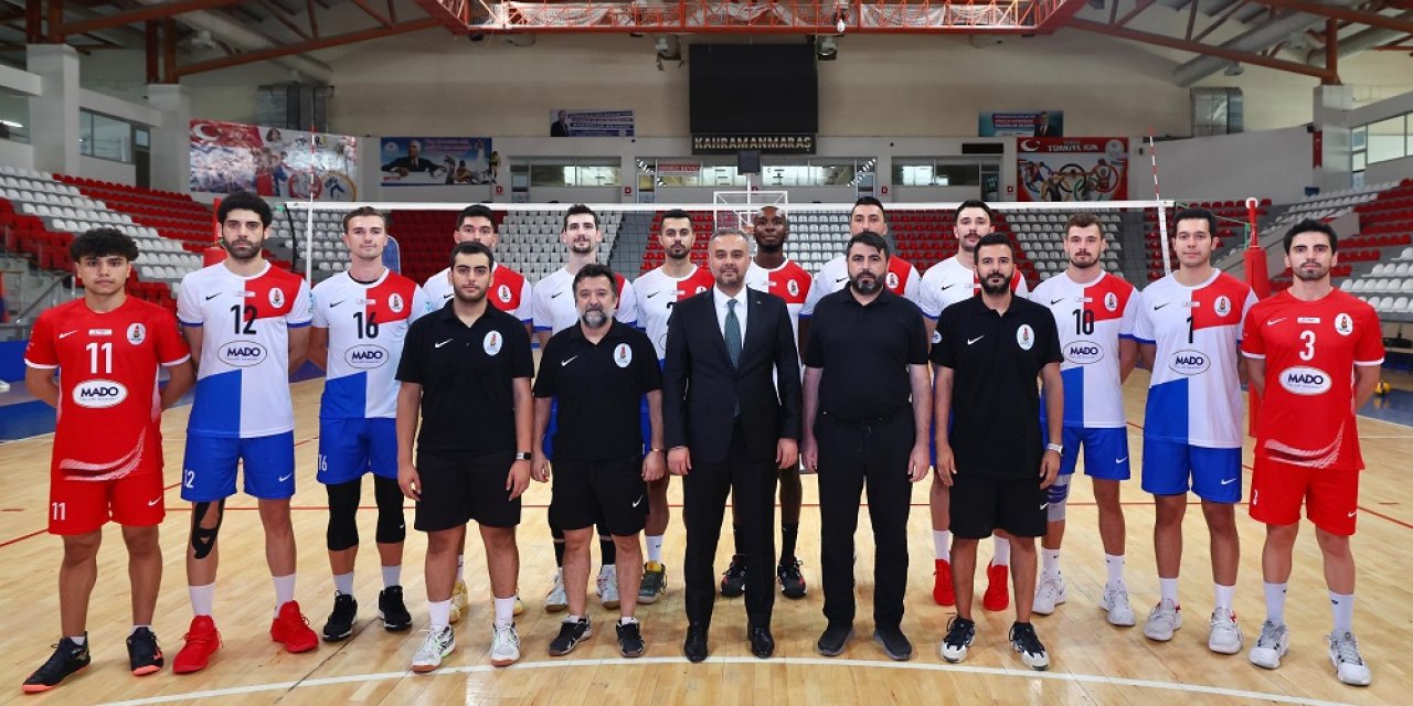 Onikişubat Belediyespor Voleybol Takımı kendi sahasında ilk maçına çıkıyor