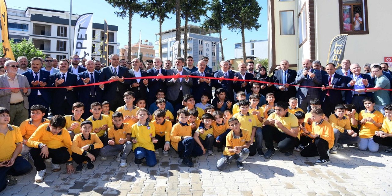 İbrahim Koç Uygulama Camii ve Filiz Koç Kur’an Kursu Açıldı