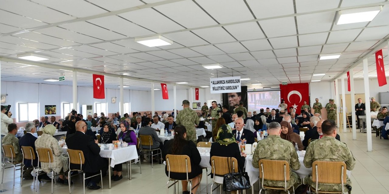 Başkan Görgel, Şehit Aileleri ve Gazilerle Bir Araya Geldi