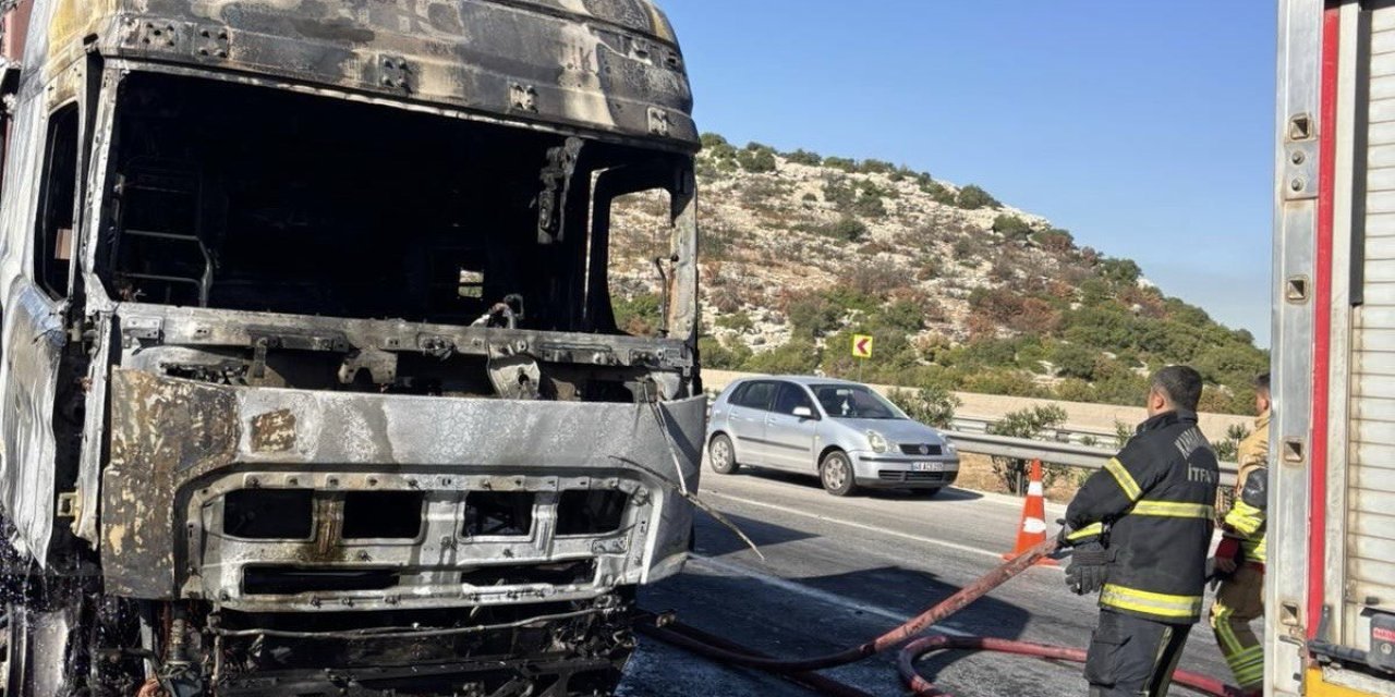 Kahramanmaraş’ta tır yangını