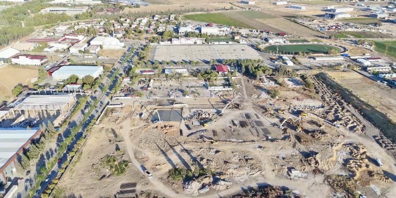 Kahramanmaraş’ta dev stadyumun temeli atıldı