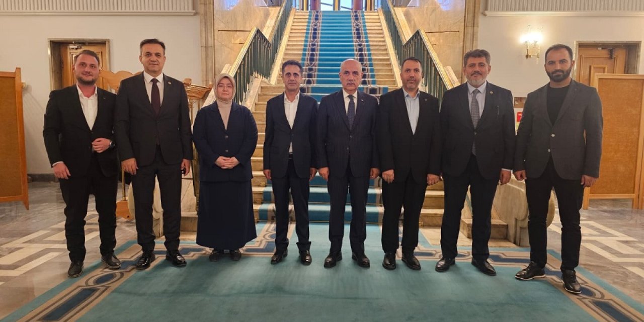AKEDAŞ Genel Müdürü ve Beraberindeki Heyet TBMM’de Ziyaretlerde Bulundu