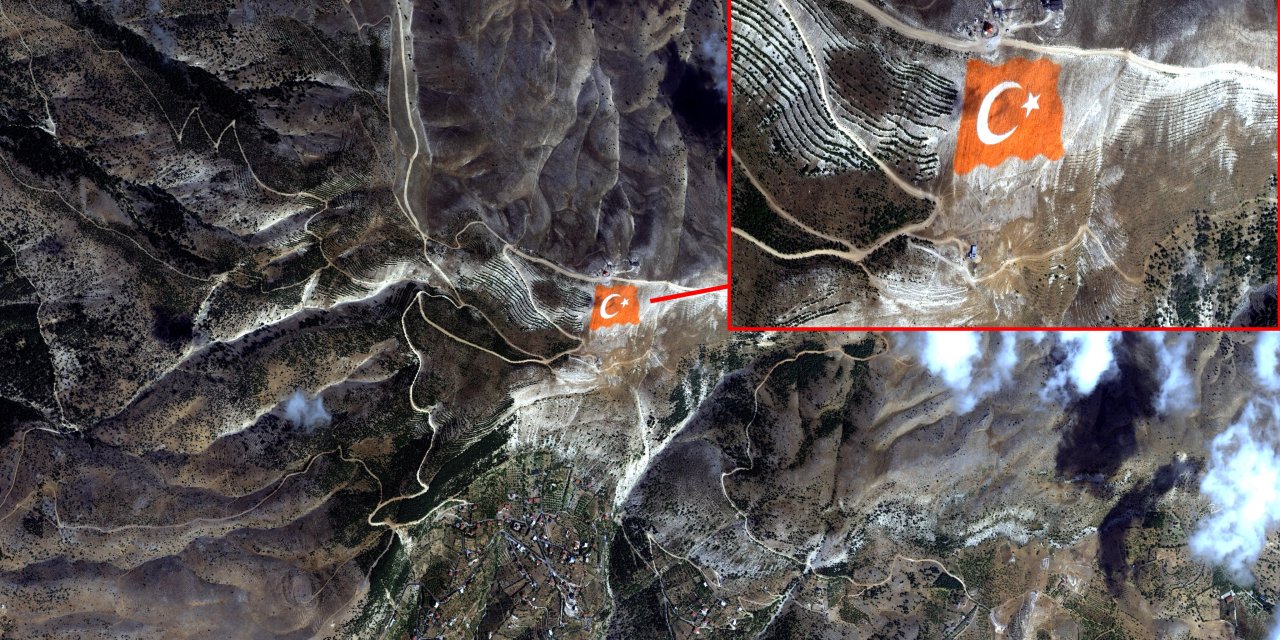 Dünyanın En Büyük Türk Bayrağı Uzaydan Görüntülendi